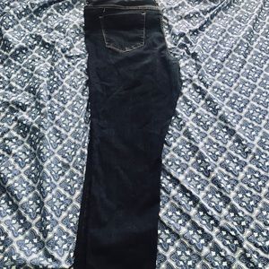 Mid rise begging crop